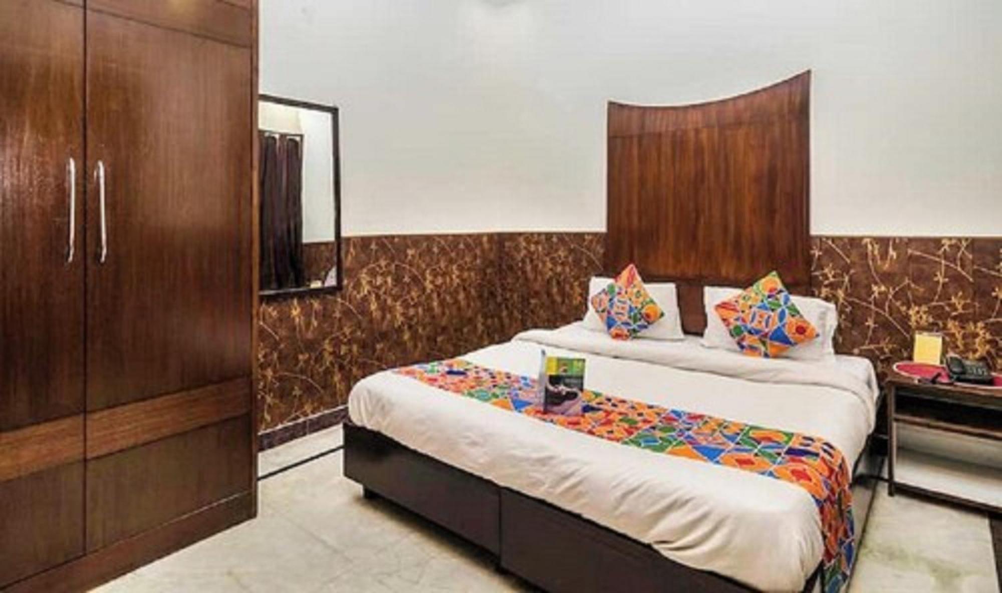 Hotel Shanti House New Delhi Karnail Singh Stadium Gate No 1 Eksteriør bilde
